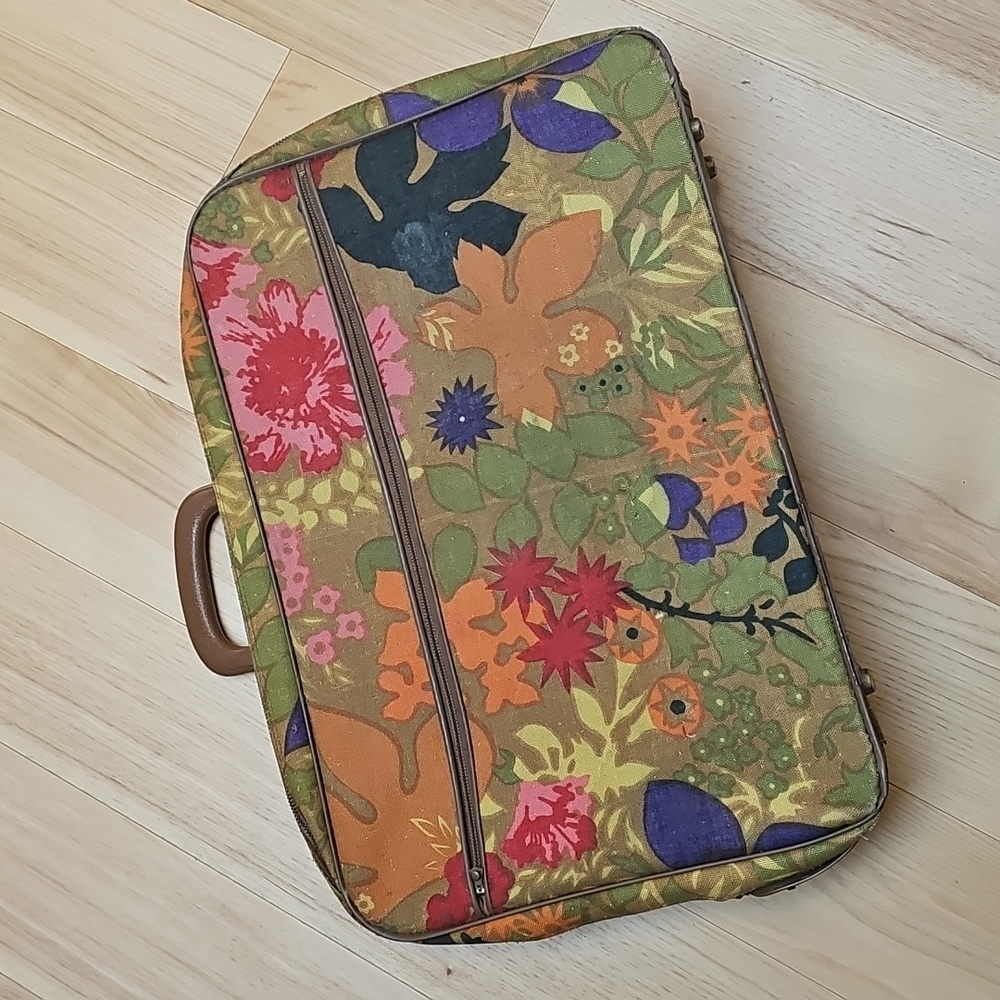 Vintage 70s Retro Floral Mid Century Modern Travel Weekend Bag Small Suitcase